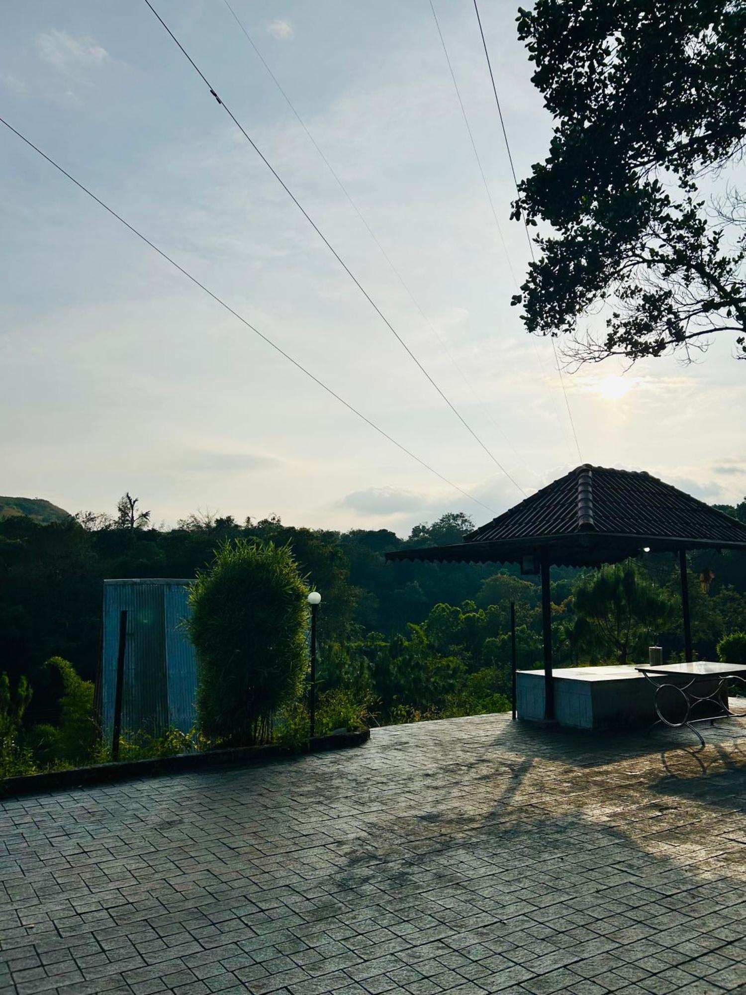 Silent House Villa Kudayattur Exterior photo